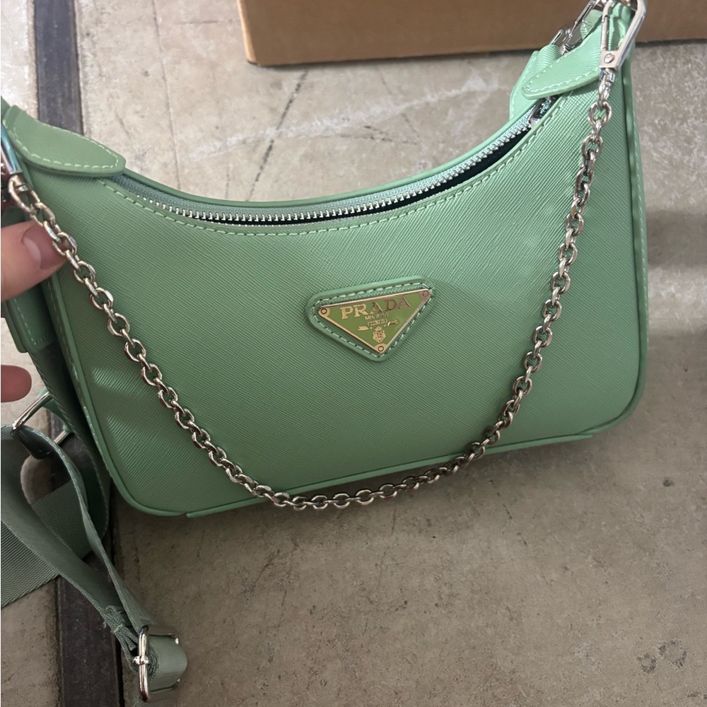 Green Leather Chain Shoulder Bag